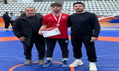Malatya’lı Sporcu Hüseyin Özen, Okul Sporları Gençler A Grekoromen Güreş’te Türkiye 2. Oldu