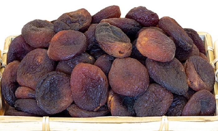 Almanya’da Marketlerde Satılan 500 Gram Paketli  Kuru Kayısı Sağlık Tehlikesi Nedeniyle Toplatılıyor