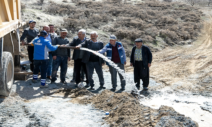 MASKİ Kuluncak Karaçayır Mahallesinde 4 Litre Su Debisine Sahip Kuyu Açtı