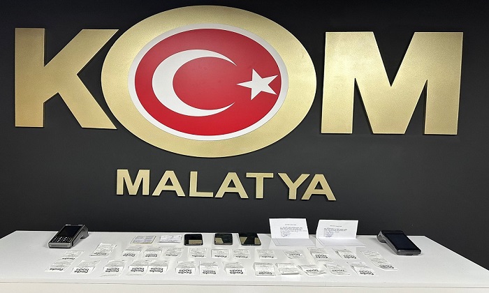 Malatya’da Yasa Dışı Kredi Kartı İşlemleriyle Tefecilik Yapan 3 Kişi Tutuklandı