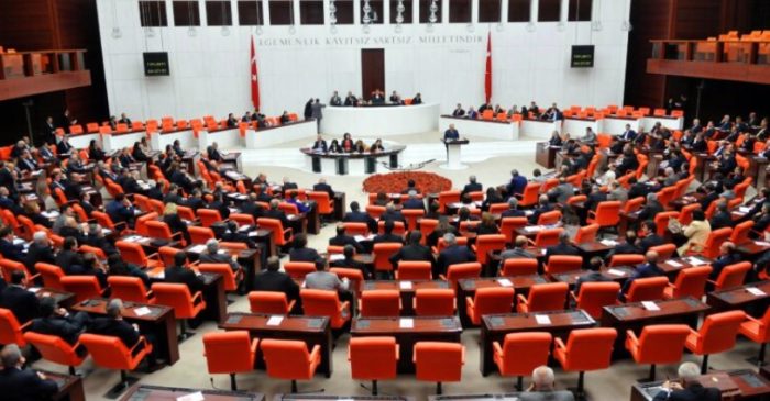 Ceza İnfaz Kanunu Teklifi Kabul Edildi !!!      20.000 Yakın Mahkuma Tahliye Yolu Açıldı