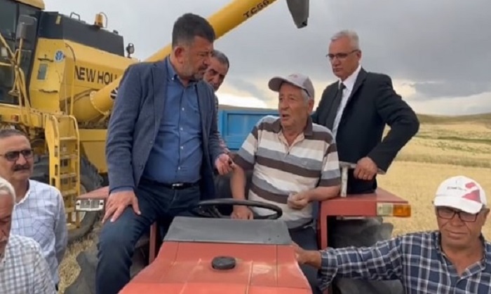 Veli Ağbaba, Üreticinin Bırakın Kasım’ı 1 Ay Dayanacak Gücü Kalmadı