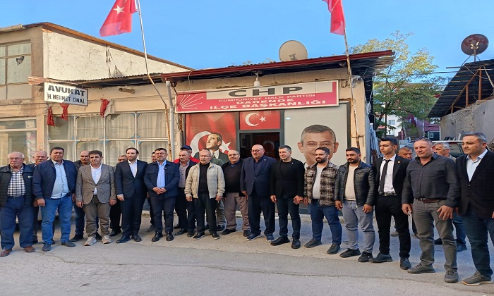 Veli Ağbaba ile Darende’li CHP Adana Milletvekili Bilal Bilici, Darende’de Esnafın Sorunlarını Dinledi