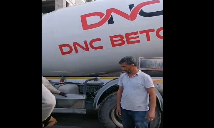 Battalgazi iSivas Caddesi’nde Beton Mikseri Yayaya Çarptı